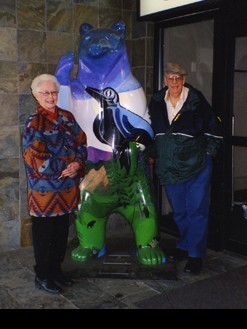 The artist's parents with her Spirit Bear. parentswithbear_homegallery.jpg